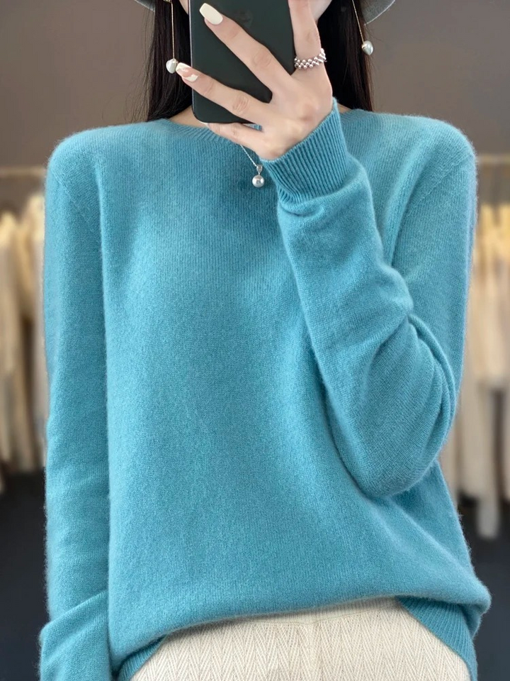 Women's Luxe Soft-Knit Crew Neck Sweater