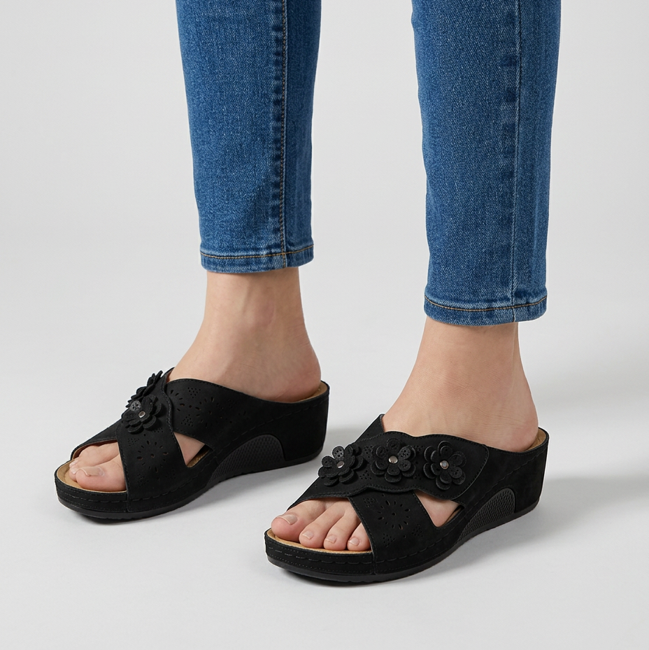 Ginevra - Comfortable Women's Slippers