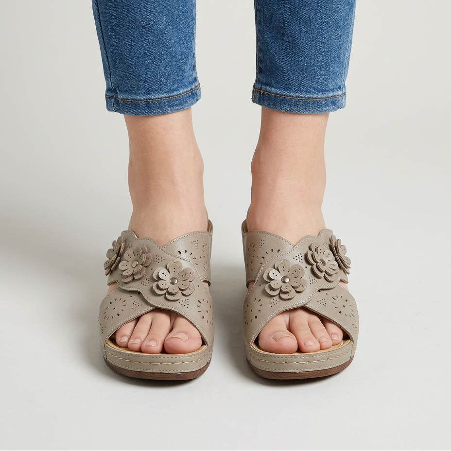 Ginevra - Comfortable Women's Slippers