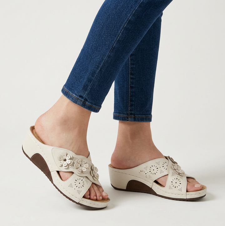 Ginevra - Comfortable Women's Slippers