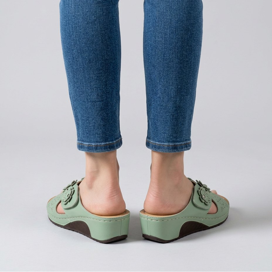 Ginevra - Comfortable Women's Slippers