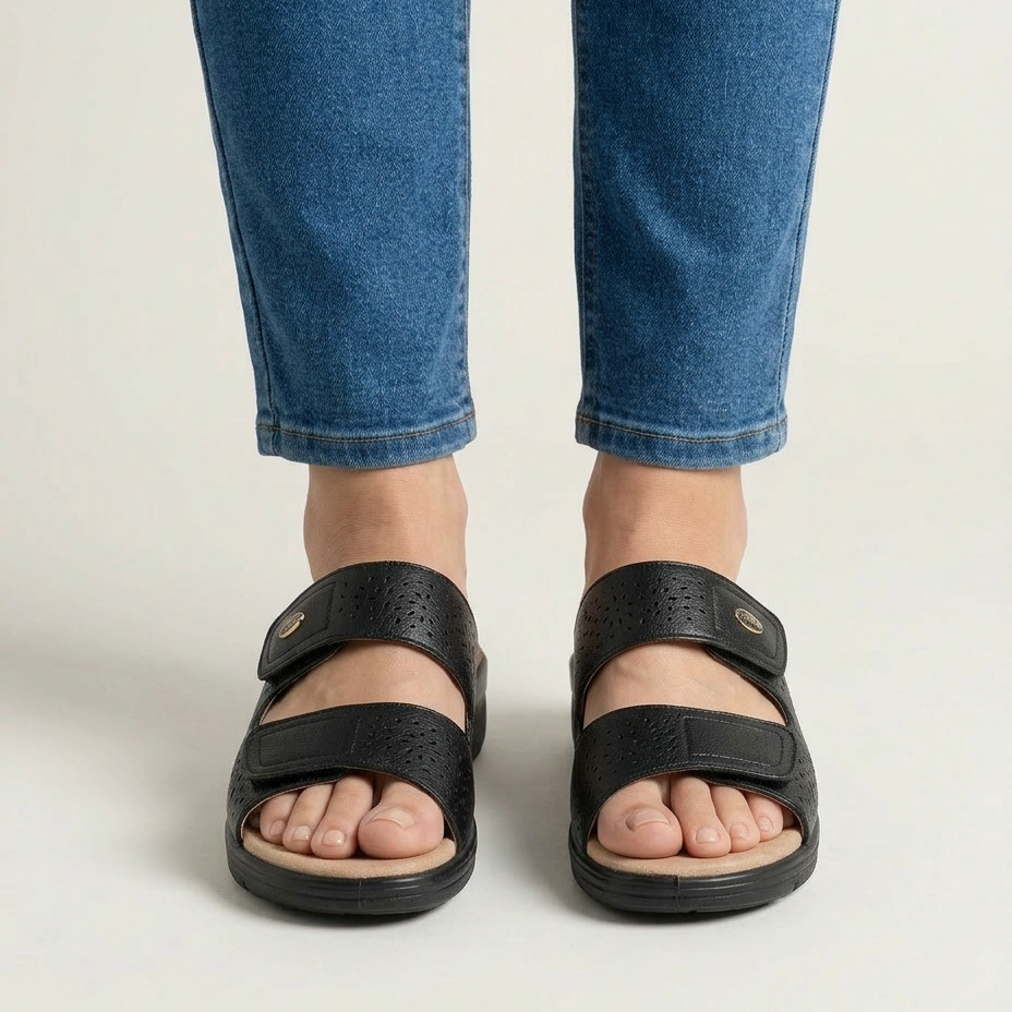 Licia - Comfortable Women's Slippers