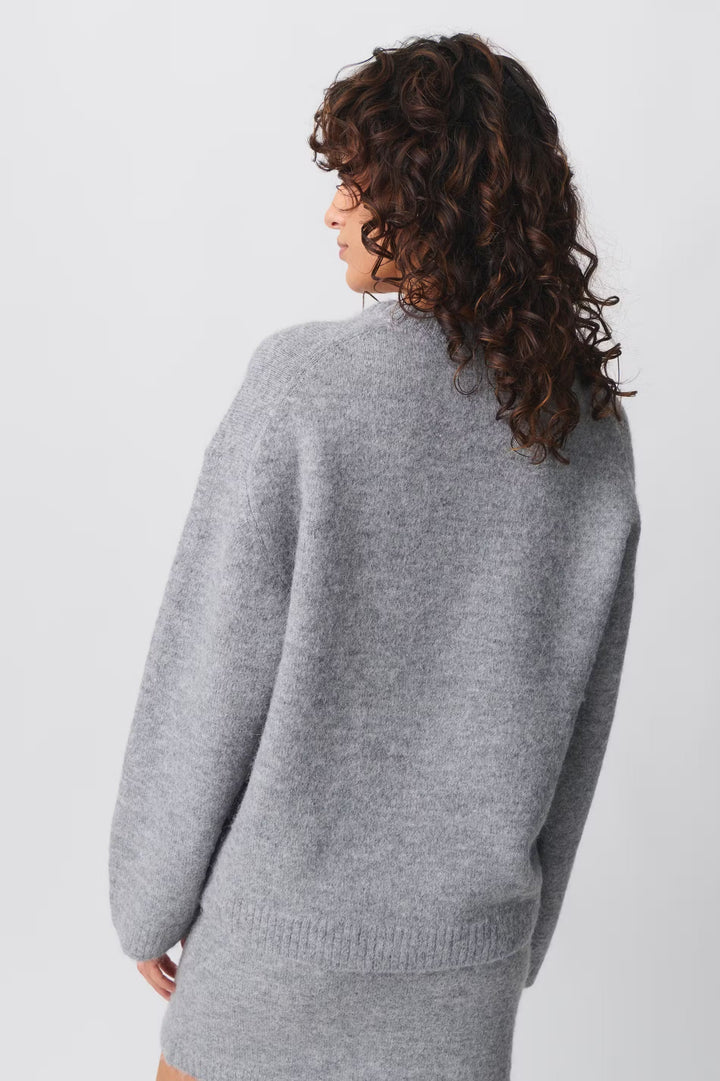 Women’s Soft Knit Oversized Sweater