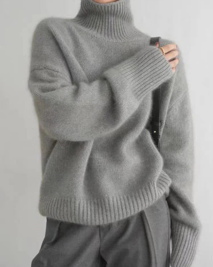 Women's Oversized Cozy Turtleneck Sweater