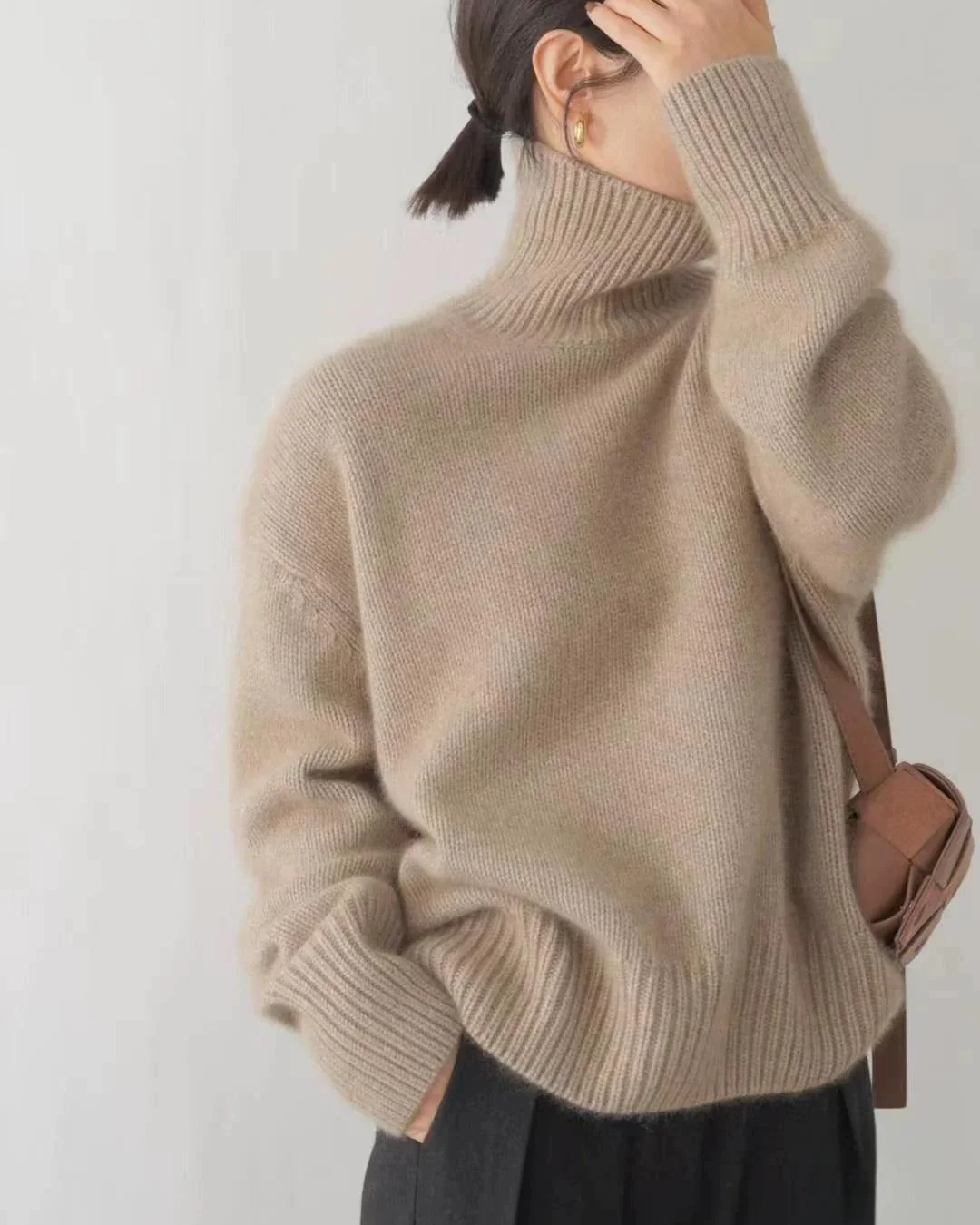 Women's Oversized Cozy Turtleneck Sweater