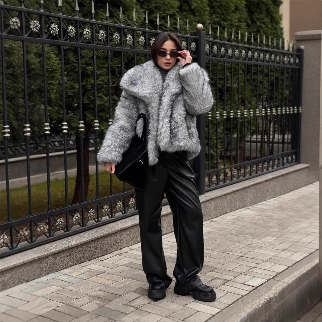 Women's Faux Fur Jacket with Oversized Collar