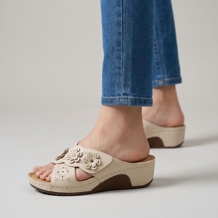 Ginevra - Comfortable Women's Slippers