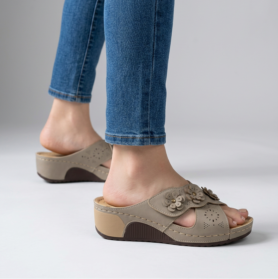 Ginevra - Comfortable Women's Slippers