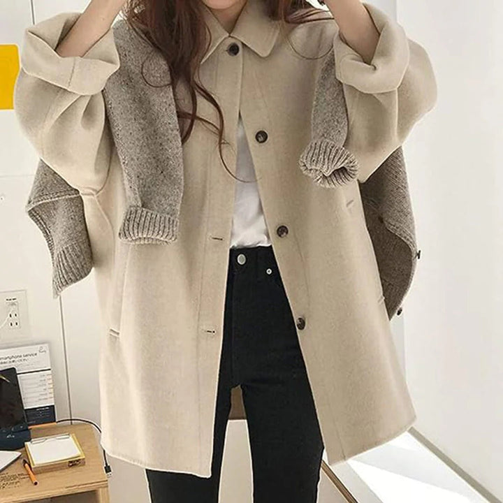 Women's Button-Front Wool Coat with Classic Collar
