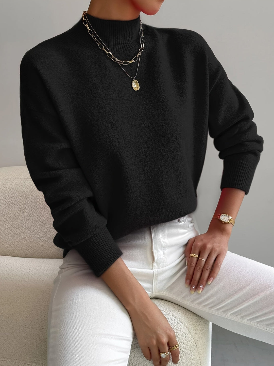 Women’s Minimalist Crew Neck Sweater Relaxed Knit Pullover