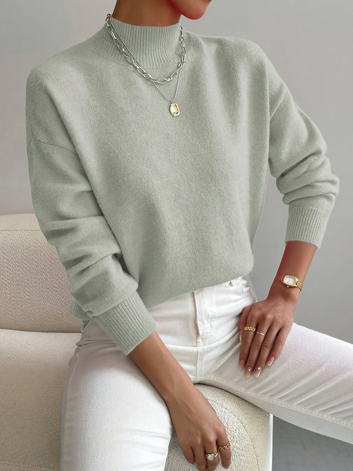 Women’s Minimalist Crew Neck Sweater Relaxed Knit Pullover