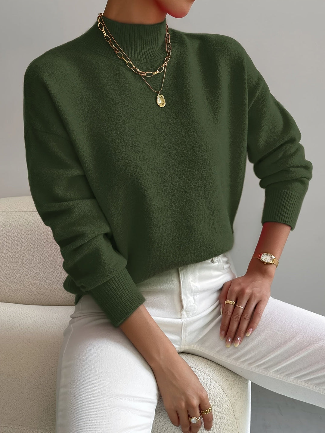 Women’s Minimalist Crew Neck Sweater Relaxed Knit Pullover